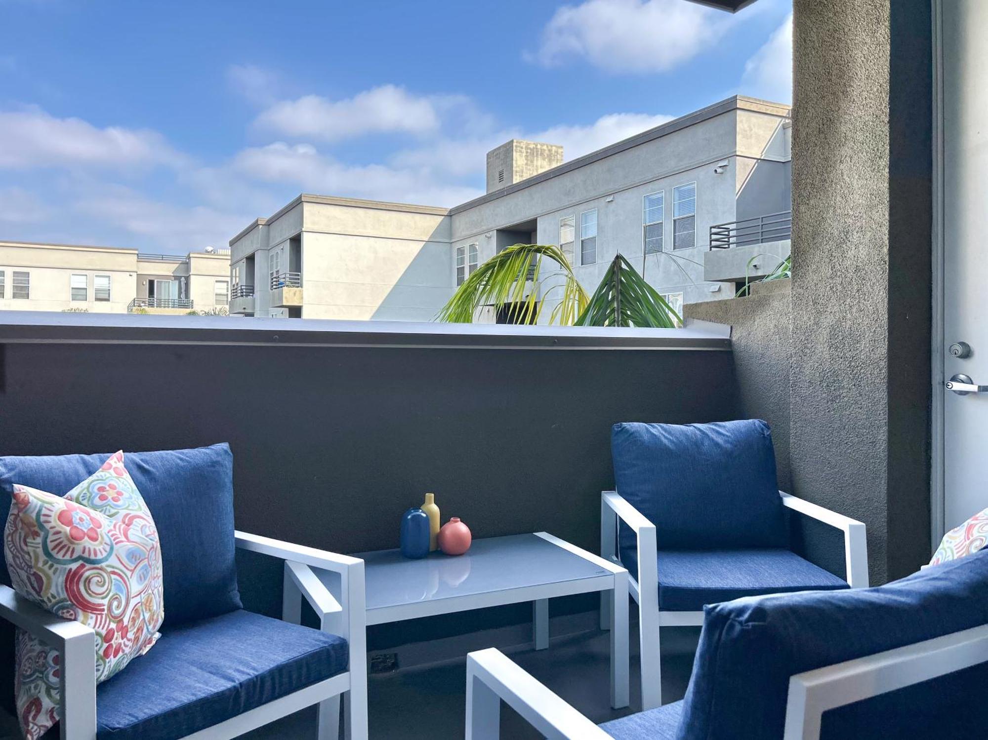 2Bd 2Ba Santa Monica Apartment With Relaxing Pool View Los Angeles Dış mekan fotoğraf
