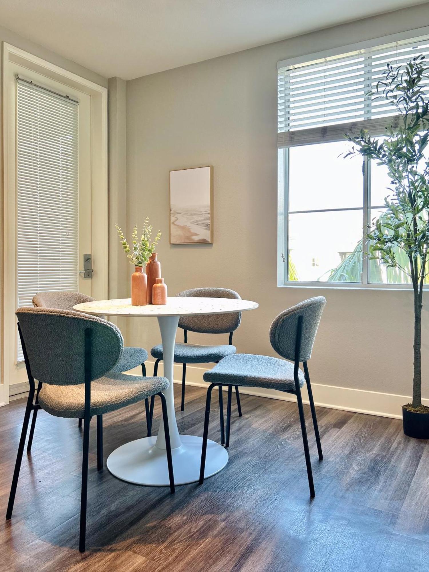 2Bd 2Ba Santa Monica Apartment With Relaxing Pool View Los Angeles Dış mekan fotoğraf